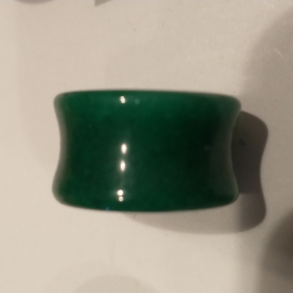 7/8 inch jade stone tunnels - Picture 3 of 3